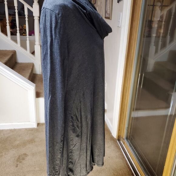 Gray cowlneck tunic sz large - Picture 3 of 6